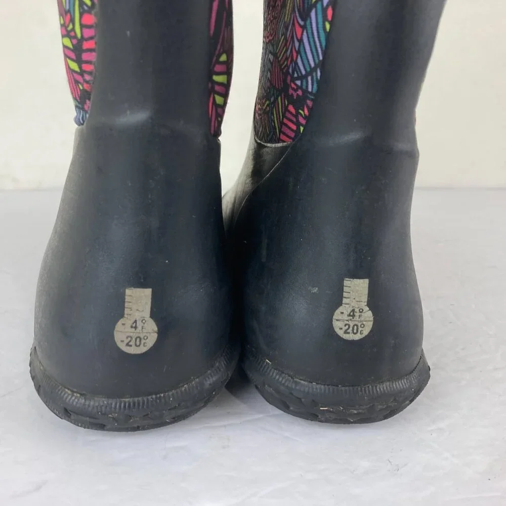 BOGS‎ Girls Sz 4 Insulated Waterproof Snow / Rain Winter Boots Floral Pull On